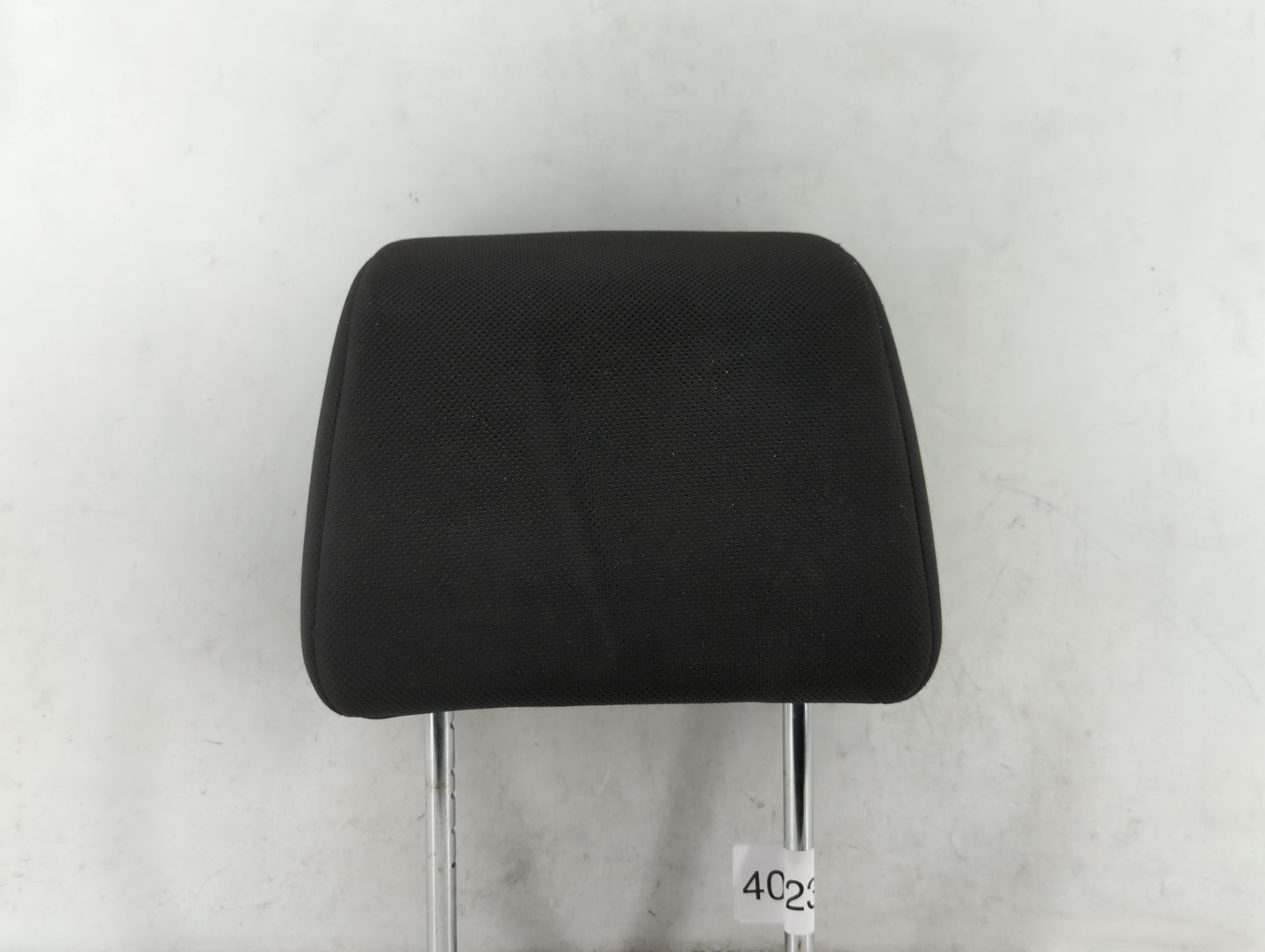 2011-2013 Nissan Rogue Headrest Head Rest Front Driver Passenger Seat Fits Fits 2011 2012 2013 OEM Used Auto Parts - Oemused