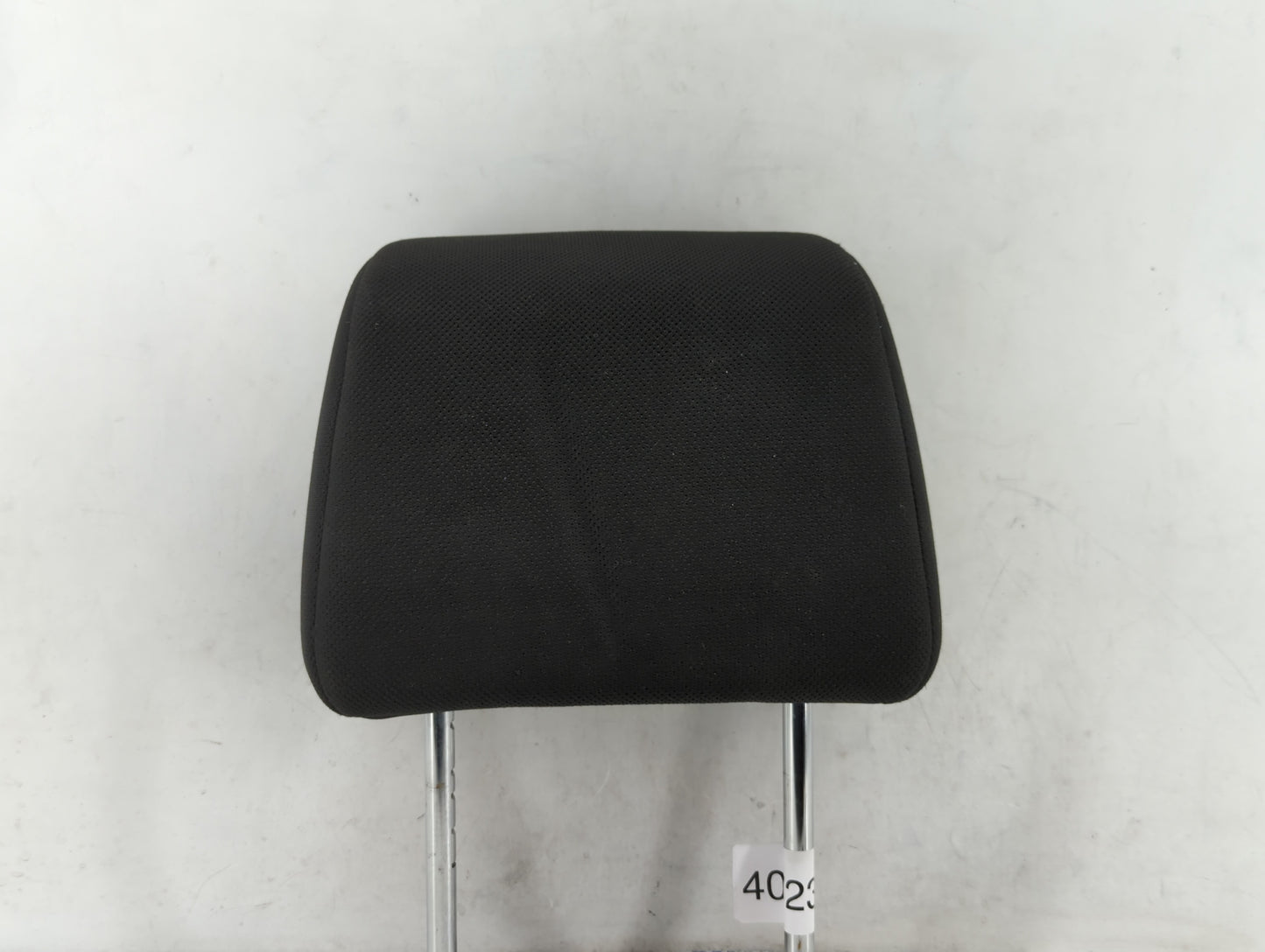 2011-2013 Nissan Rogue Headrest Head Rest Front Driver Passenger Seat Fits Fits 2011 2012 2013 OEM Used Auto Parts - Oemused