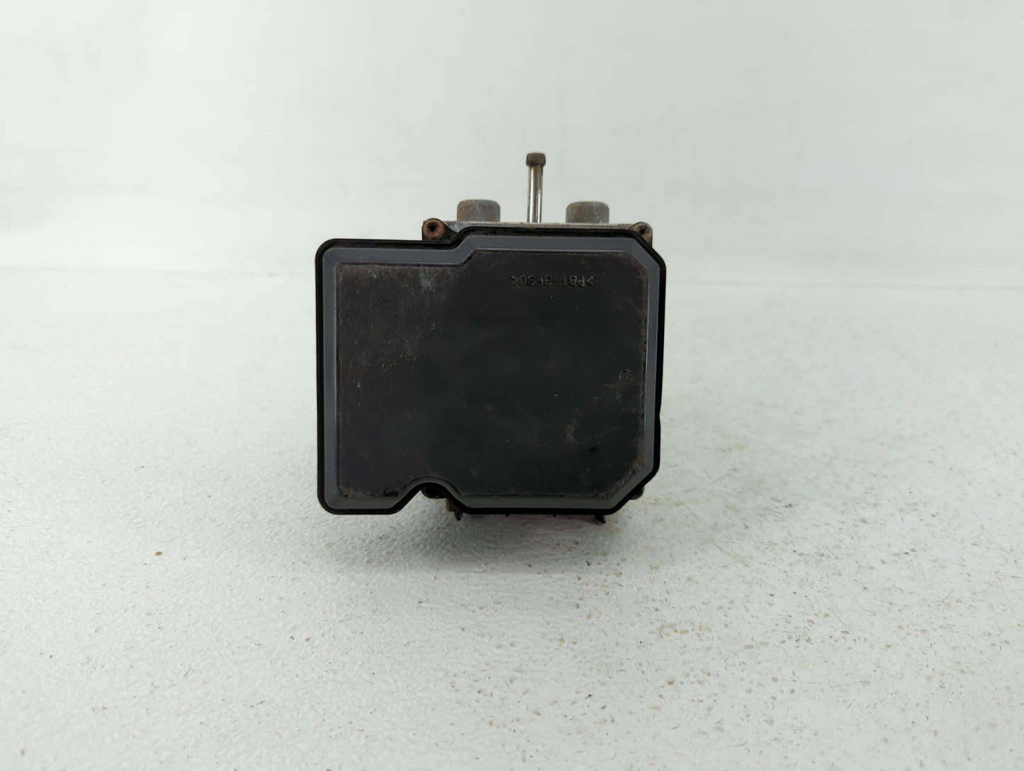 2011 Nissan Rogue ABS Pump Control Module Replacement P/N:47660 JM13A Fits OEM Used Auto Parts - Oemusedautoparts1.com