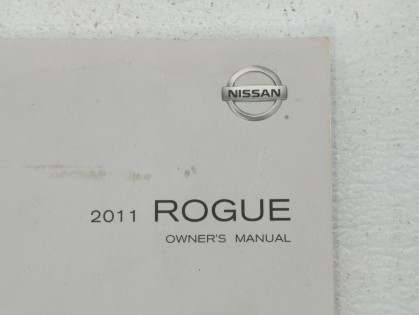 2011 Nissan Rogue Owners Manual Book Guide OEM Used Auto Parts - Oemusedautoparts1.com