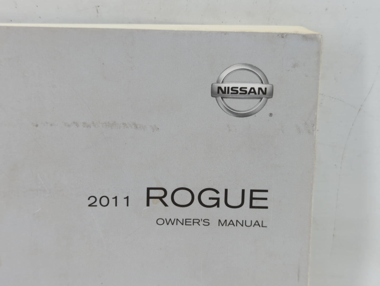 2011 Nissan Rogue Owners Manual Book Guide OEM Used Auto Parts - Oemusedautoparts1.com