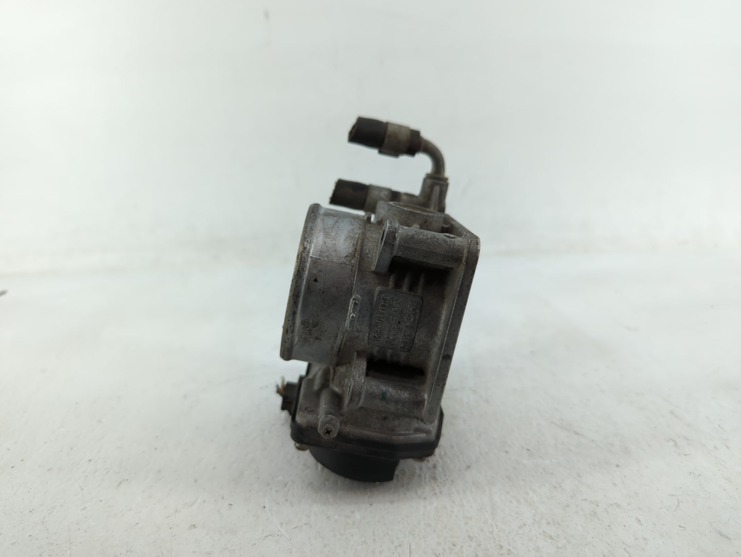 2011-2015 Nissan Rogue Throttle Body P/N:RME60-15 Fits Fits 2011 2012 2013 2014 2015 OEM Used Auto Parts - Oemusedautoparts1