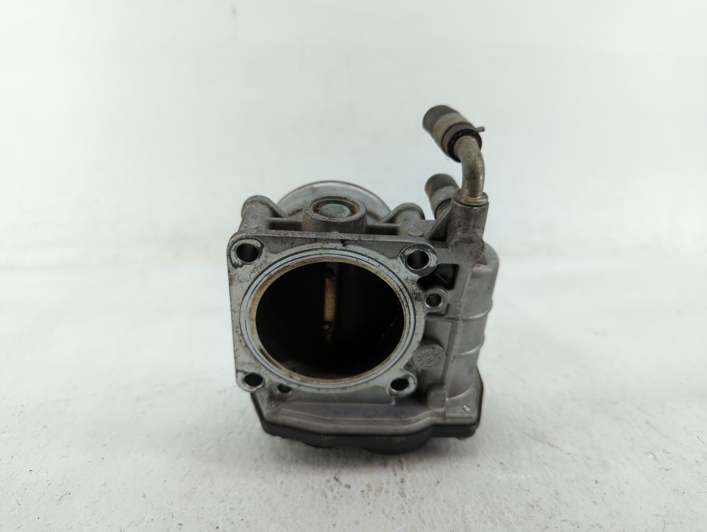 2011-2015 Nissan Rogue Throttle Body P/N:RME60-15 Fits Fits 2011 2012 2013 2014 2015 OEM Used Auto Parts - Oemusedautoparts1