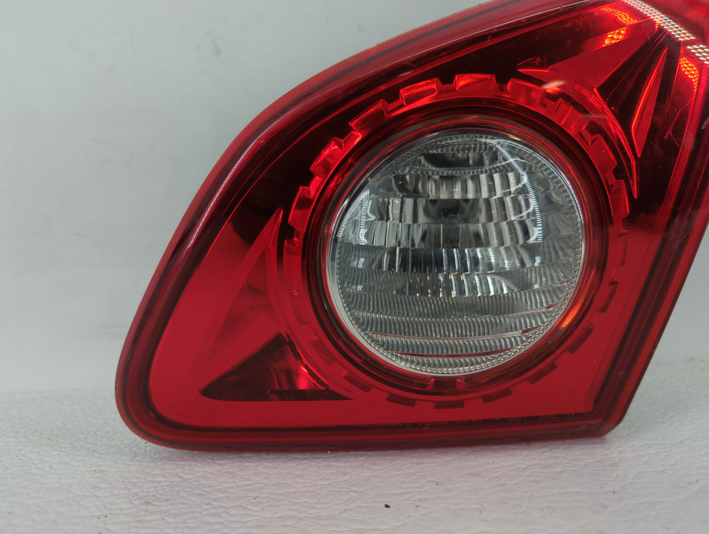 2009-2015 Nissan Rogue Tail Light Assembly Passenger Right OEM Fits Fits 2009 2010 2011 2012 2013 2014 2015 OEM Used Auto Pa