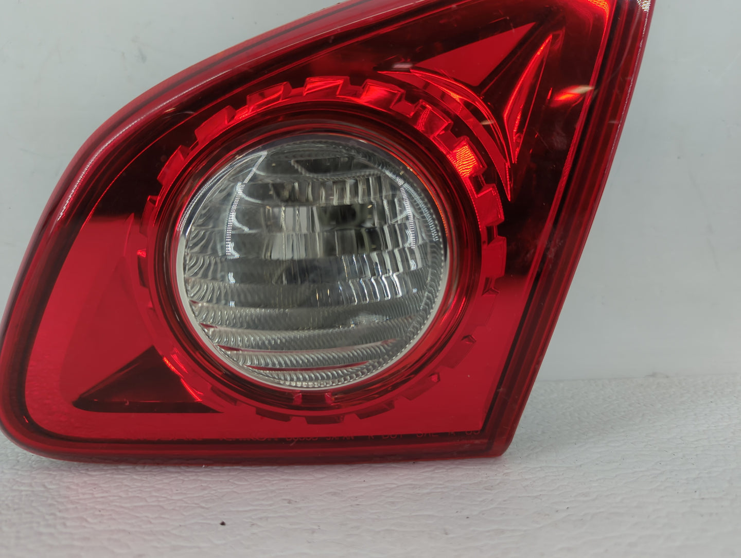 2009-2015 Nissan Rogue Tail Light Assembly Passenger Right OEM Fits Fits 2009 2010 2011 2012 2013 2014 2015 OEM Used Auto Pa