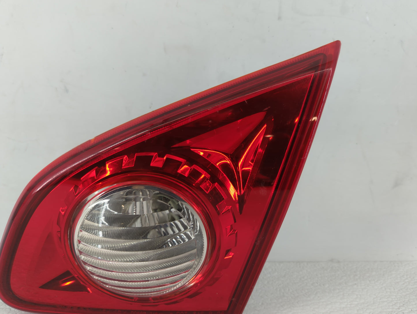 2009-2015 Nissan Rogue Tail Light Assembly Passenger Right OEM Fits Fits 2009 2010 2011 2012 2013 2014 2015 OEM Used Auto Pa