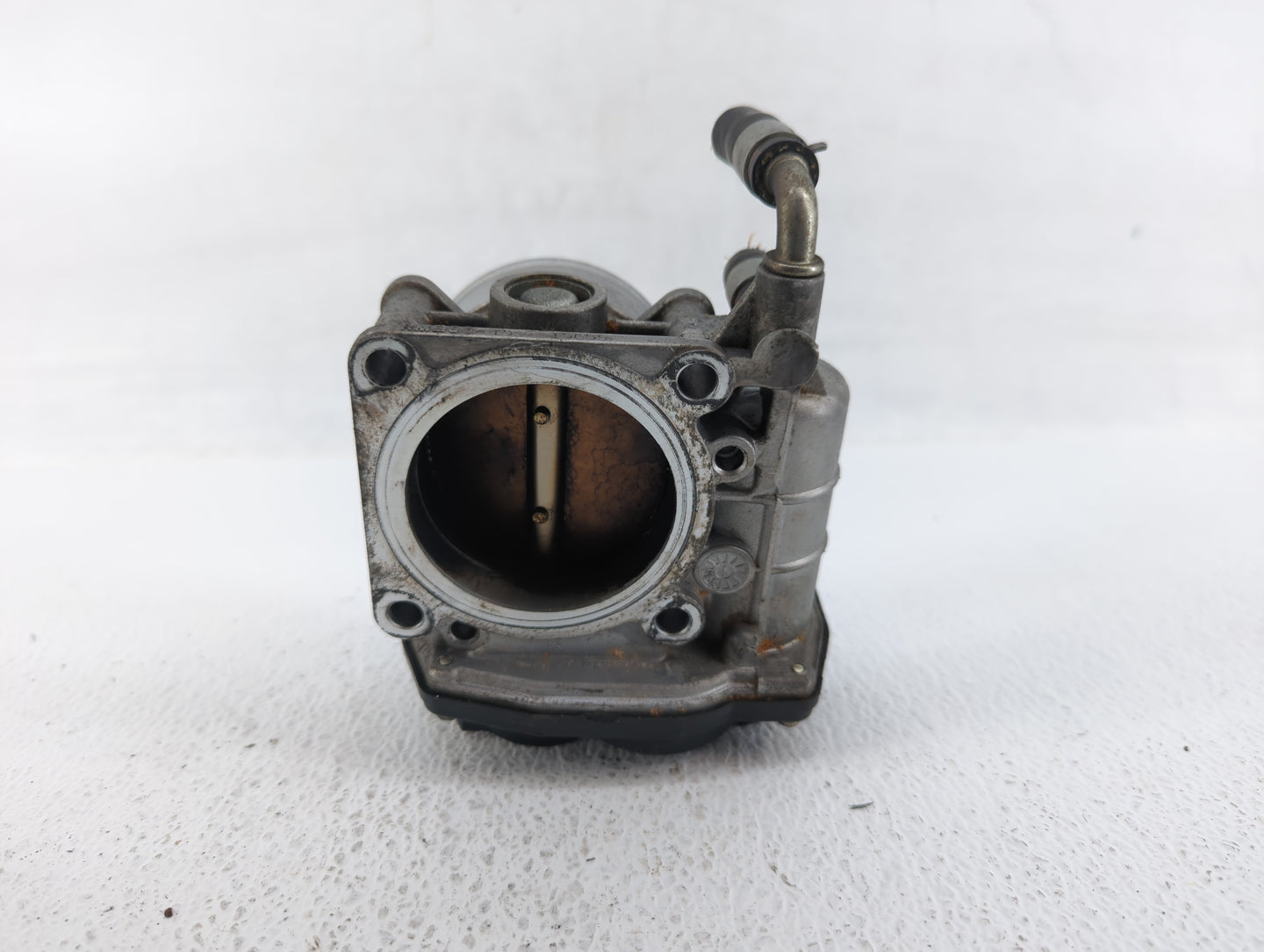 2011 Nissan Rogue Throttle Body P/N:RME60-15 Fits OEM Used Auto Parts - Oemusedautoparts1.com