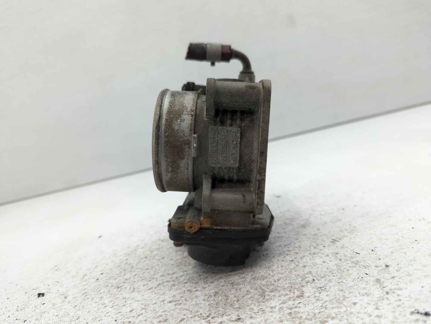 2008-2011 Nissan Rogue Throttle Body P/N:526-01 K Fits Fits 2007 2008 2009 2010 2011 2012 2013 OEM Used Auto Parts - Oemused