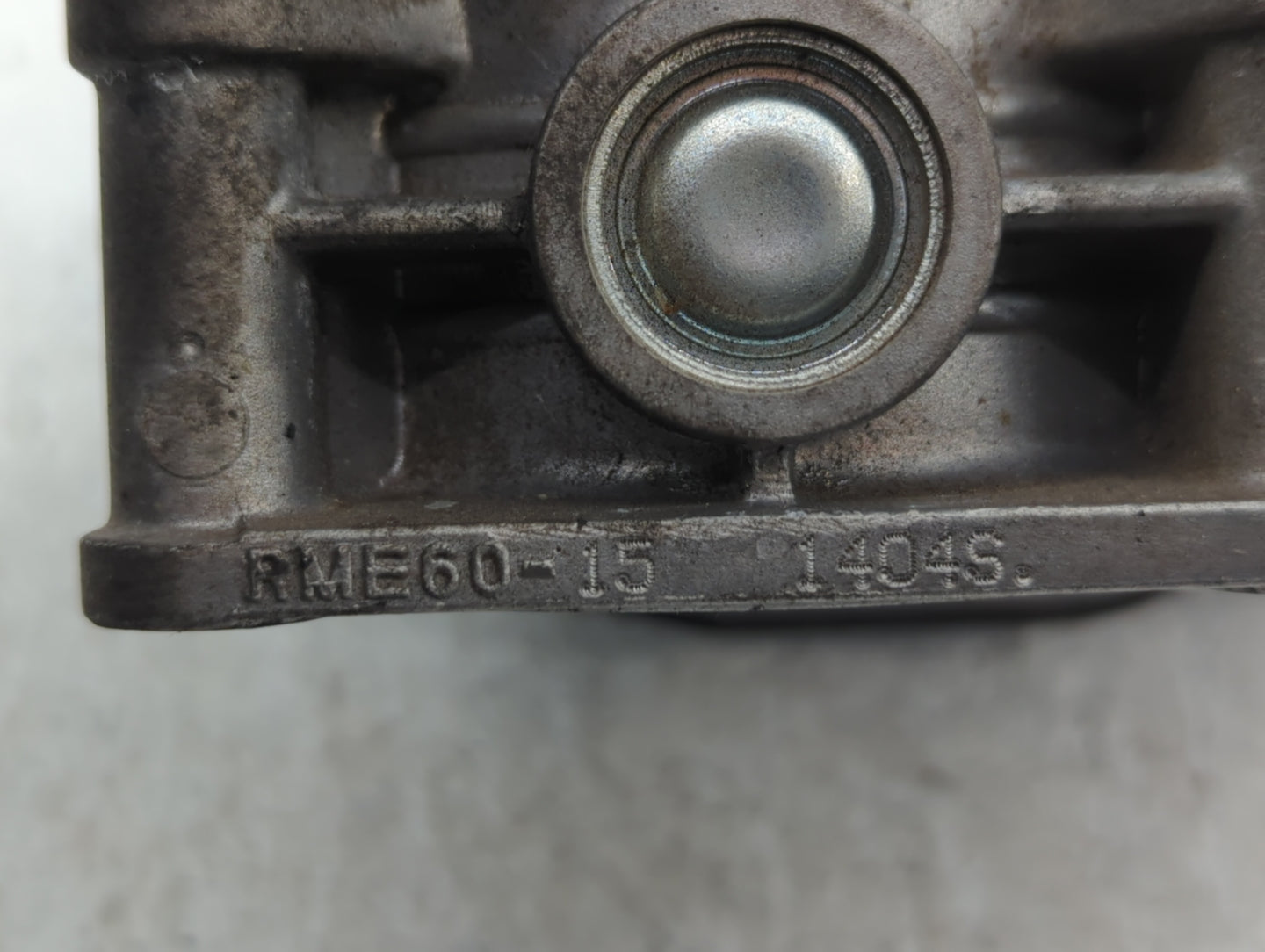 2011-2015 Nissan Rogue Throttle Body P/N:RME60-15 Fits Fits 2011 2012 2013 2014 2015 OEM Used Auto Parts - Oemusedautoparts1