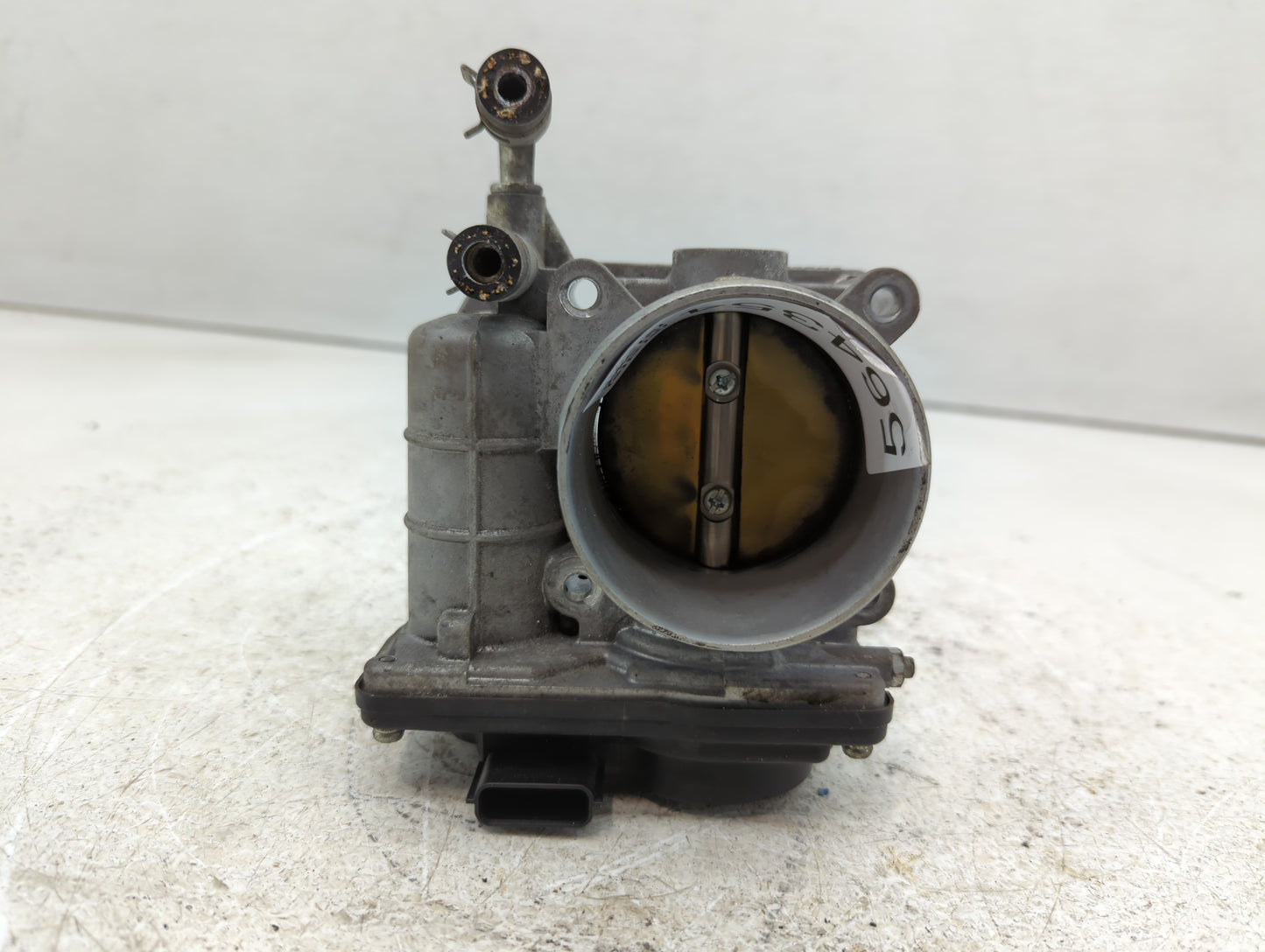 2011-2015 Nissan Rogue Throttle Body P/N:526-01 Fits Fits 2011 2012 2013 2014 2015 OEM Used Auto Parts - Oemusedautoparts1.c