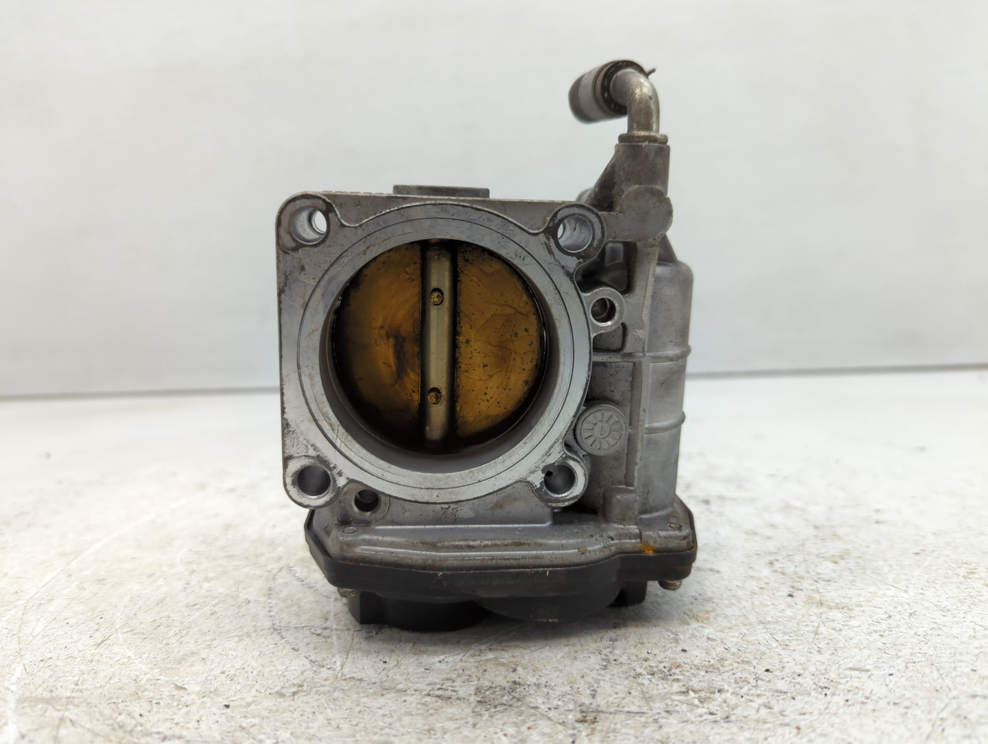 2011-2015 Nissan Rogue Throttle Body P/N:526-01 Fits Fits 2011 2012 2013 2014 2015 OEM Used Auto Parts - Oemusedautoparts1.c