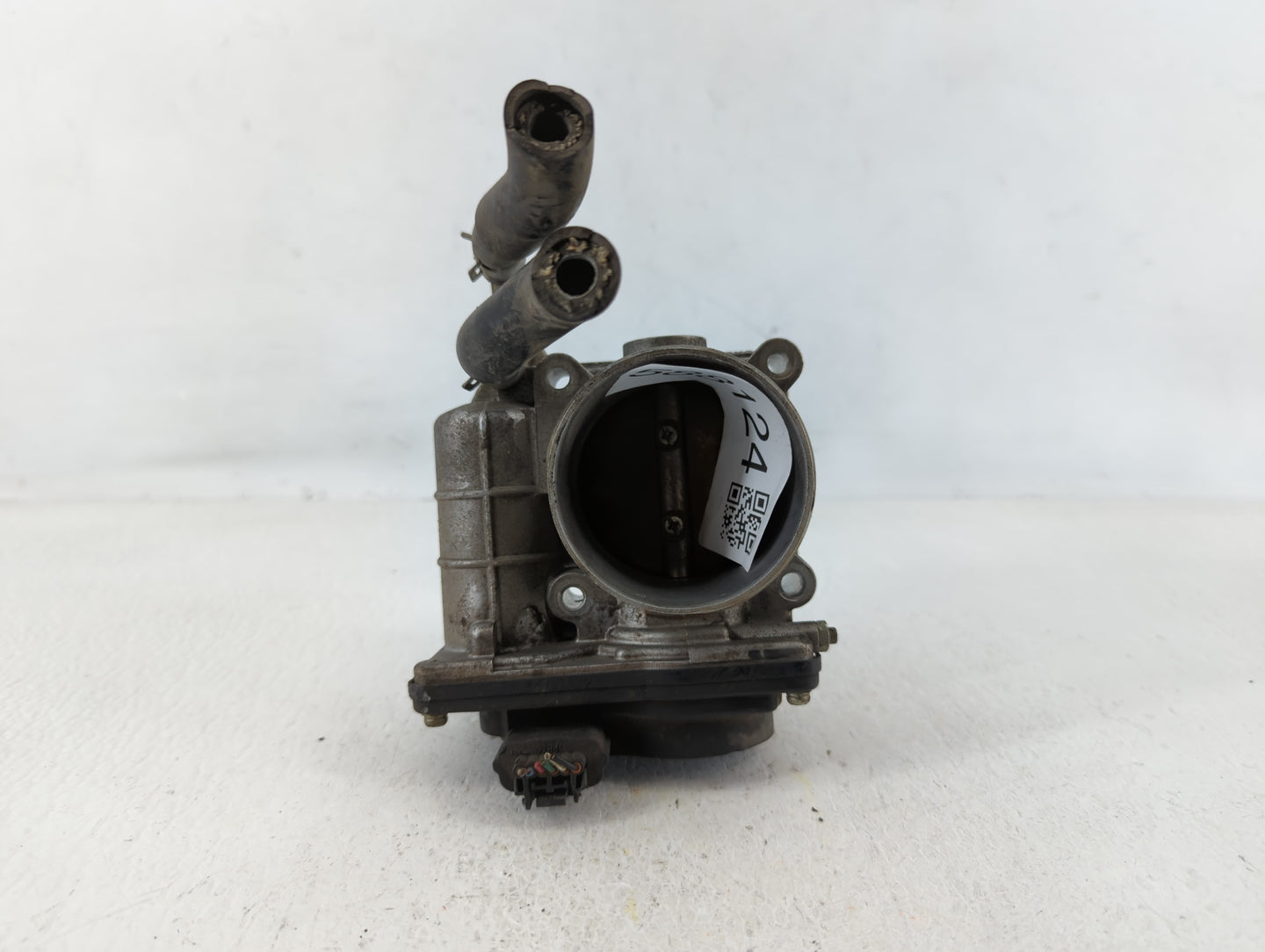 2011-2015 Nissan Rogue Throttle Body Fits Fits 2011 2012 2013 2014 2015 OEM Used Auto Parts - Oemusedautoparts1.com