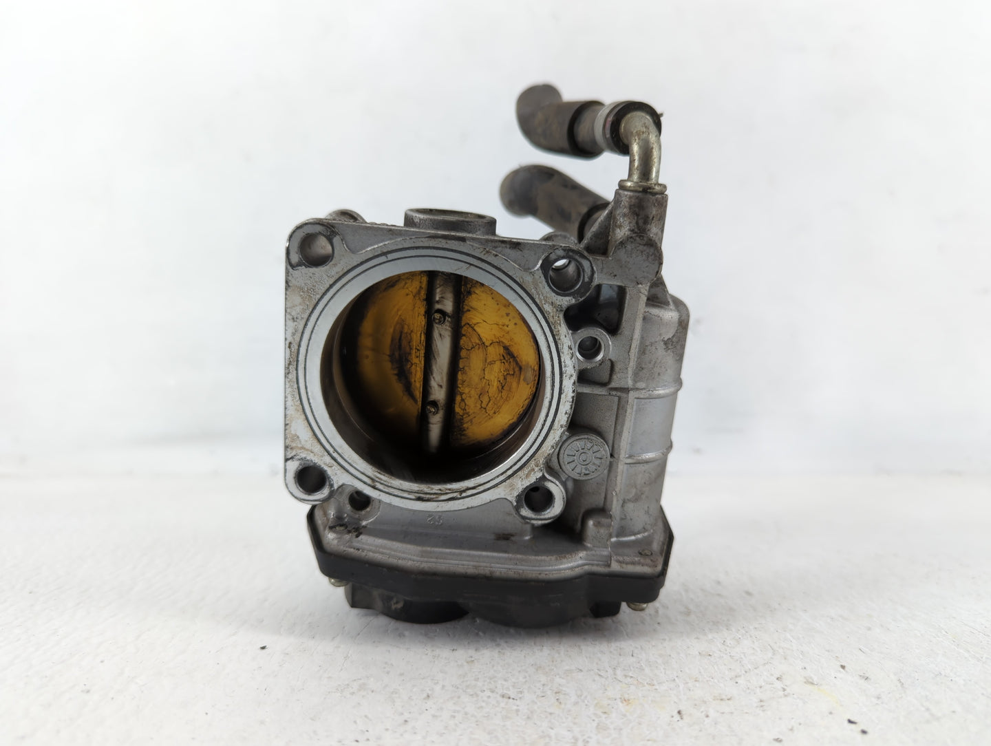 2011-2015 Nissan Rogue Throttle Body Fits Fits 2011 2012 2013 2014 2015 OEM Used Auto Parts - Oemusedautoparts1.com