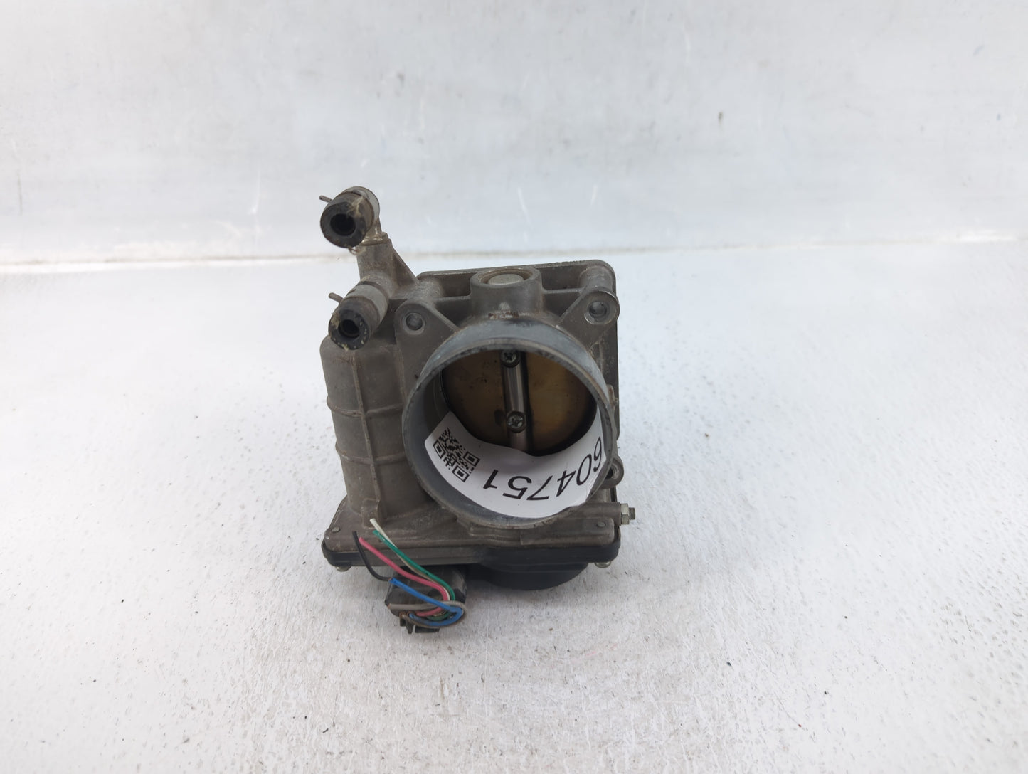 2011-2015 Nissan Rogue Throttle Body P/N:022007 7T4E-EB 070510118322 Fits Fits 2011 2012 2013 2014 2015 OEM Used Auto Parts 
