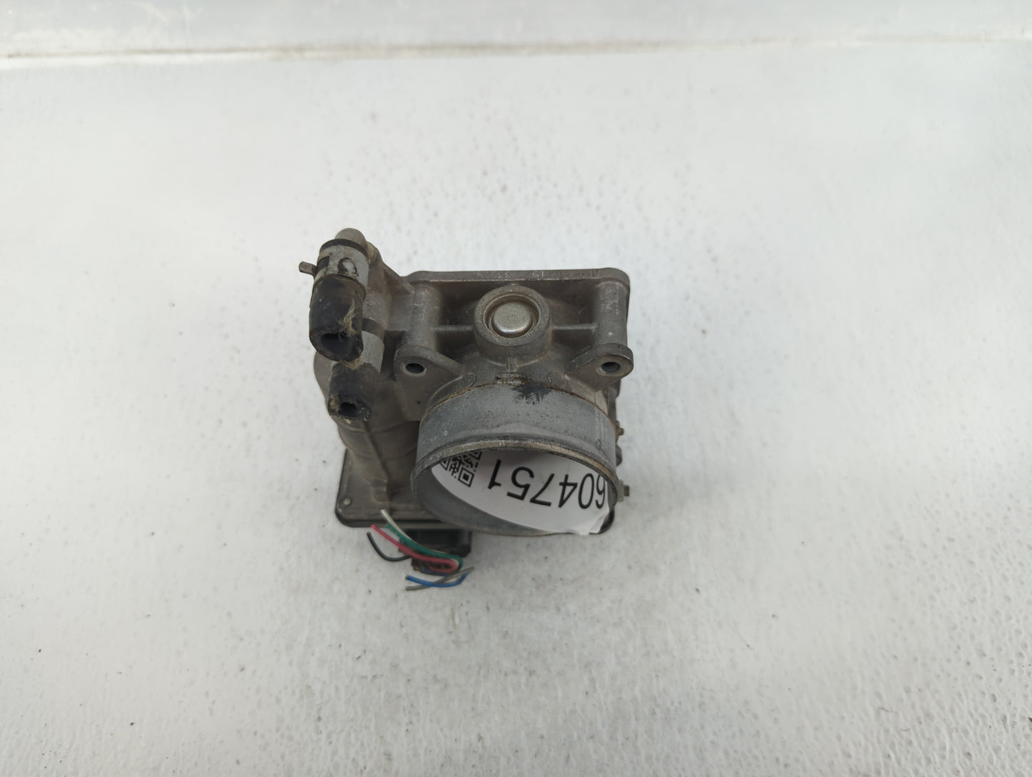 2011-2015 Nissan Rogue Throttle Body P/N:022007 7T4E-EB 070510118322 Fits Fits 2011 2012 2013 2014 2015 OEM Used Auto Parts 