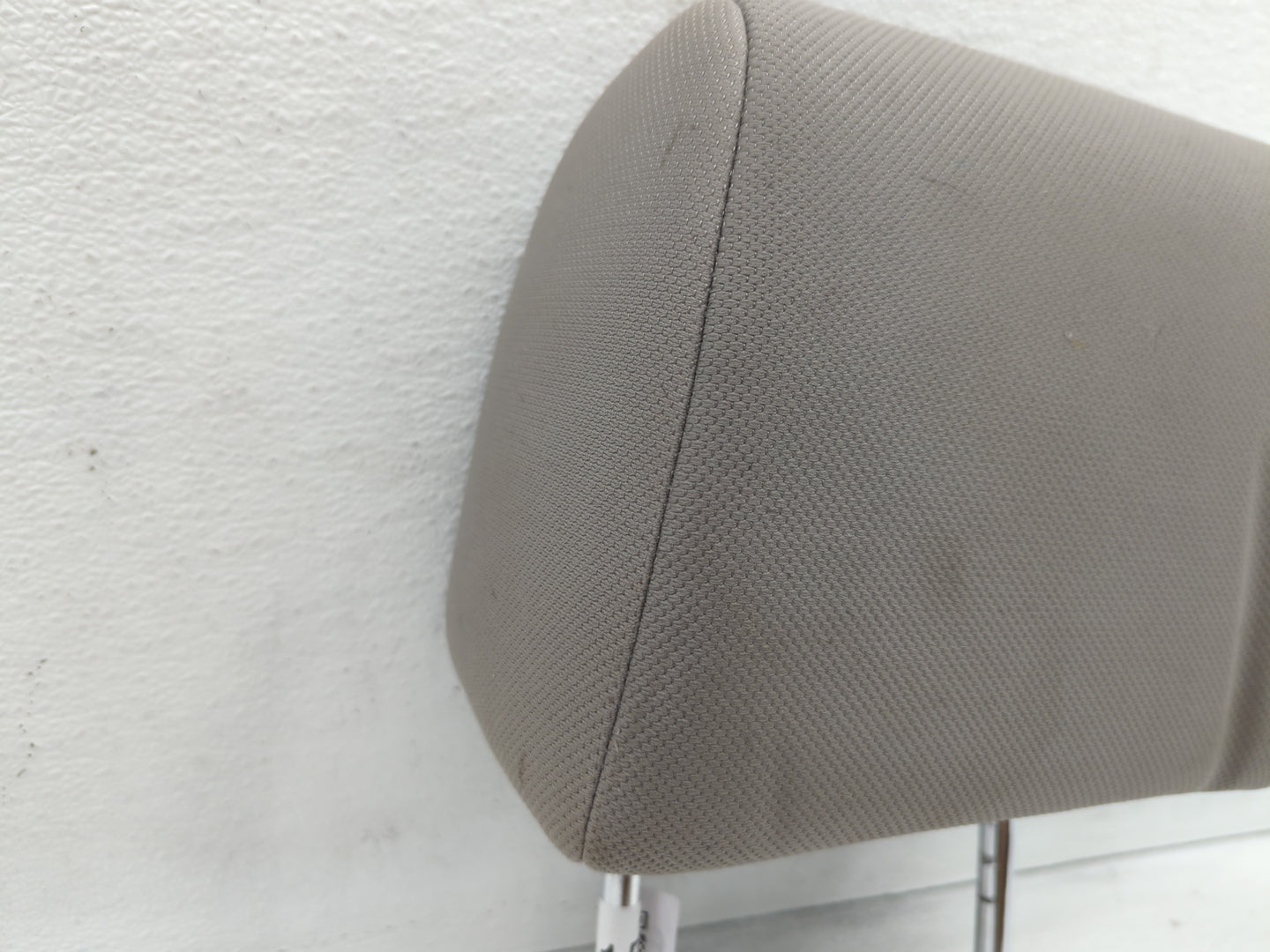 2011 Nissan Rogue Headrest Head Rest Front Driver Passenger Seat Fits OEM Used Auto Parts - Oemusedautoparts1.com