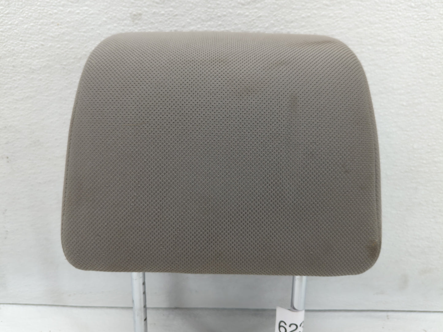 2011 Nissan Rogue Headrest Head Rest Front Driver Passenger Seat Fits OEM Used Auto Parts - Oemusedautoparts1.com