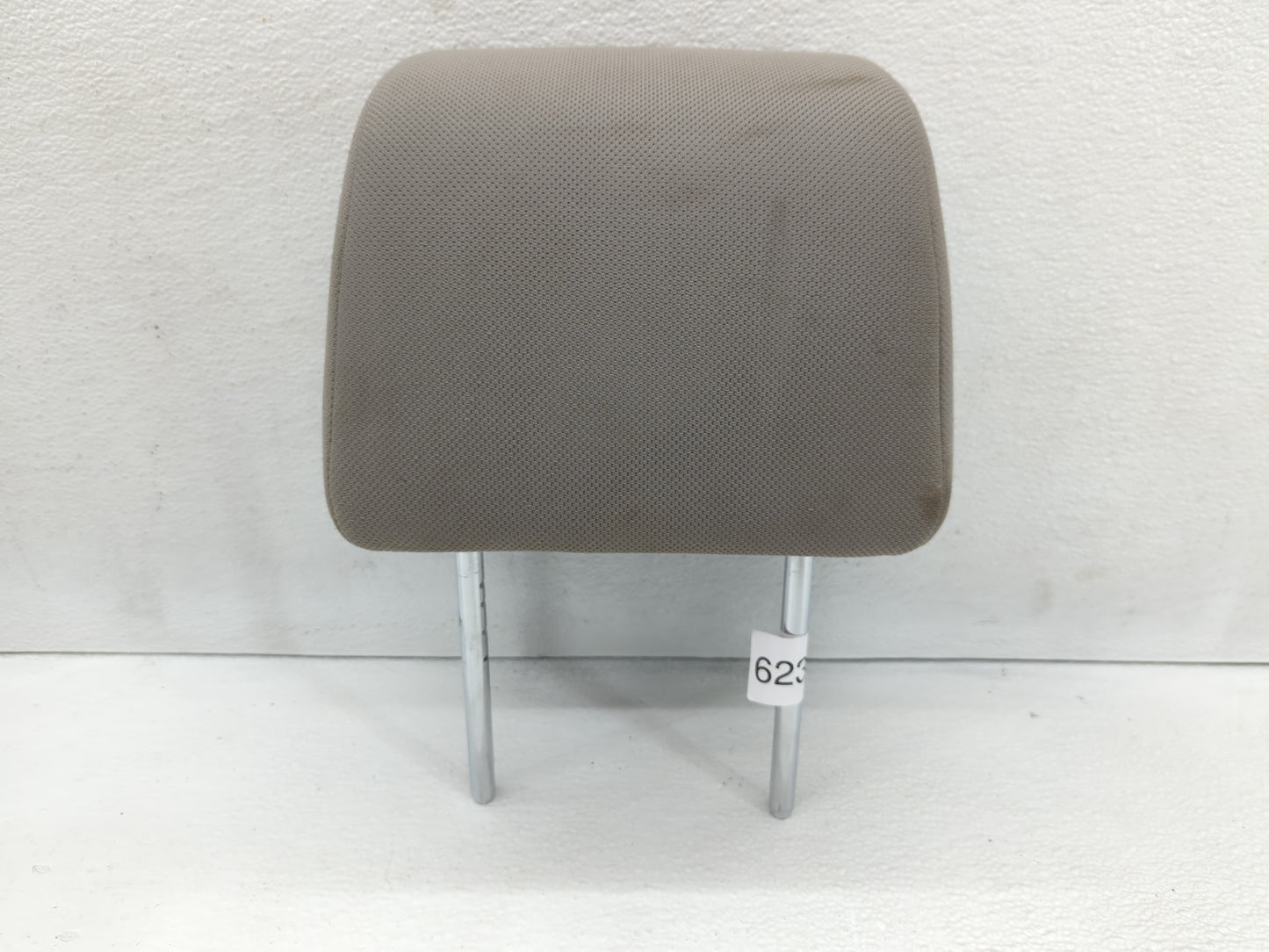2011 Nissan Rogue Headrest Head Rest Front Driver Passenger Seat Fits OEM Used Auto Parts - Oemusedautoparts1.com