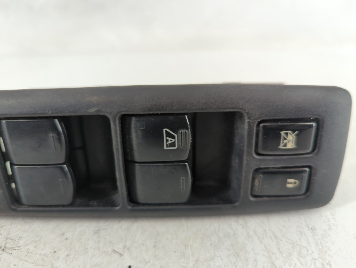 2011-2015 Nissan Rogue Master Power Window Switch Replacement Driver Side Left Fits Fits 2011 2012 2013 2014 2015 OEM Used A