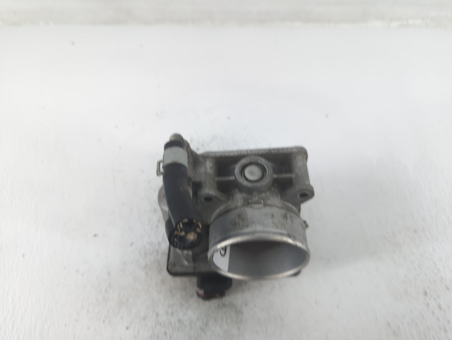 2011-2015 Nissan Rogue Throttle Body P/N:1301S RME60-15 Fits Fits 2011 2012 2013 2014 2015 OEM Used Auto Parts - Oemusedauto