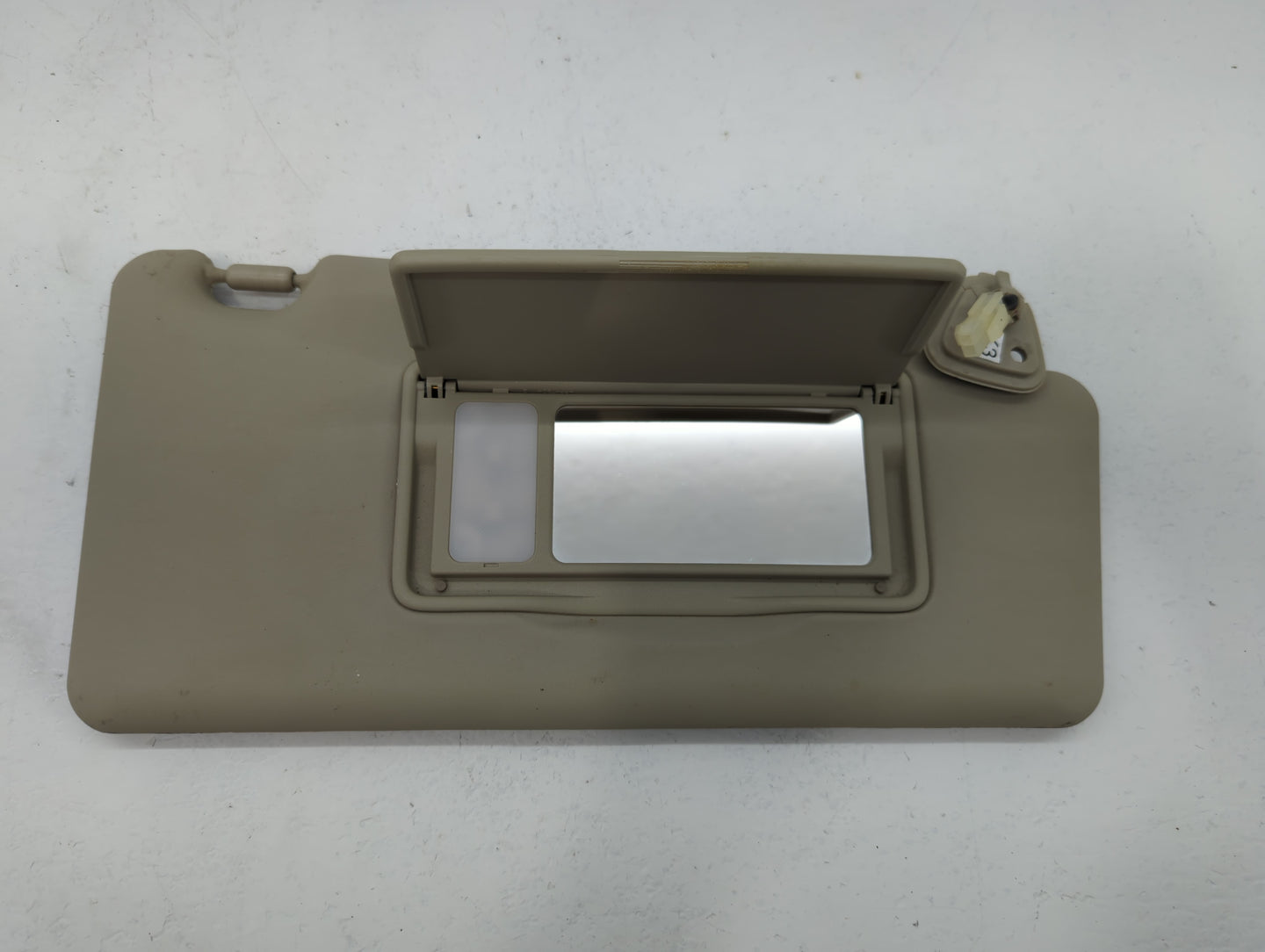 2008-2015 Nissan Rogue Sun Visor Shade Replacement Passenger Right Mirror Fits Fits 2008 2009 2010 2011 2012 2013 2014 2015 