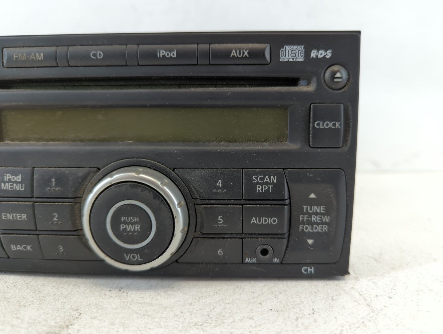 2011-2015 Nissan Rogue Am Fm Cd Player Radio Receiver - Oemusedautoparts1.com