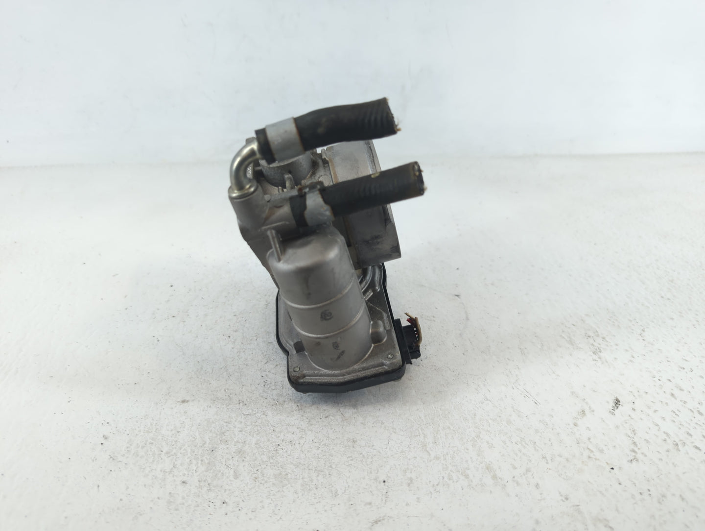 2008-2011 Nissan Rogue Throttle Body P/N:1825H 0Y17H, REM60-15 Fits Fits 2007 2008 2009 2010 2011 2012 2013 OEM Used Auto Pa