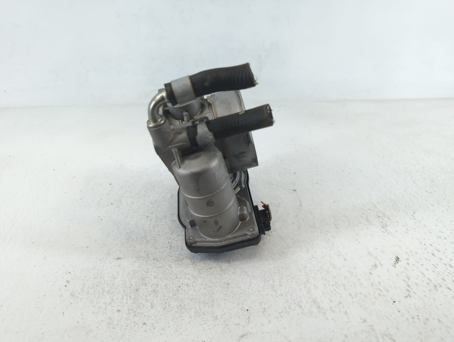 2008-2011 Nissan Rogue Throttle Body P/N:1825H 0Y17H, REM60-15 Fits Fits 2007 2008 2009 2010 2011 2012 2013 OEM Used Auto Pa