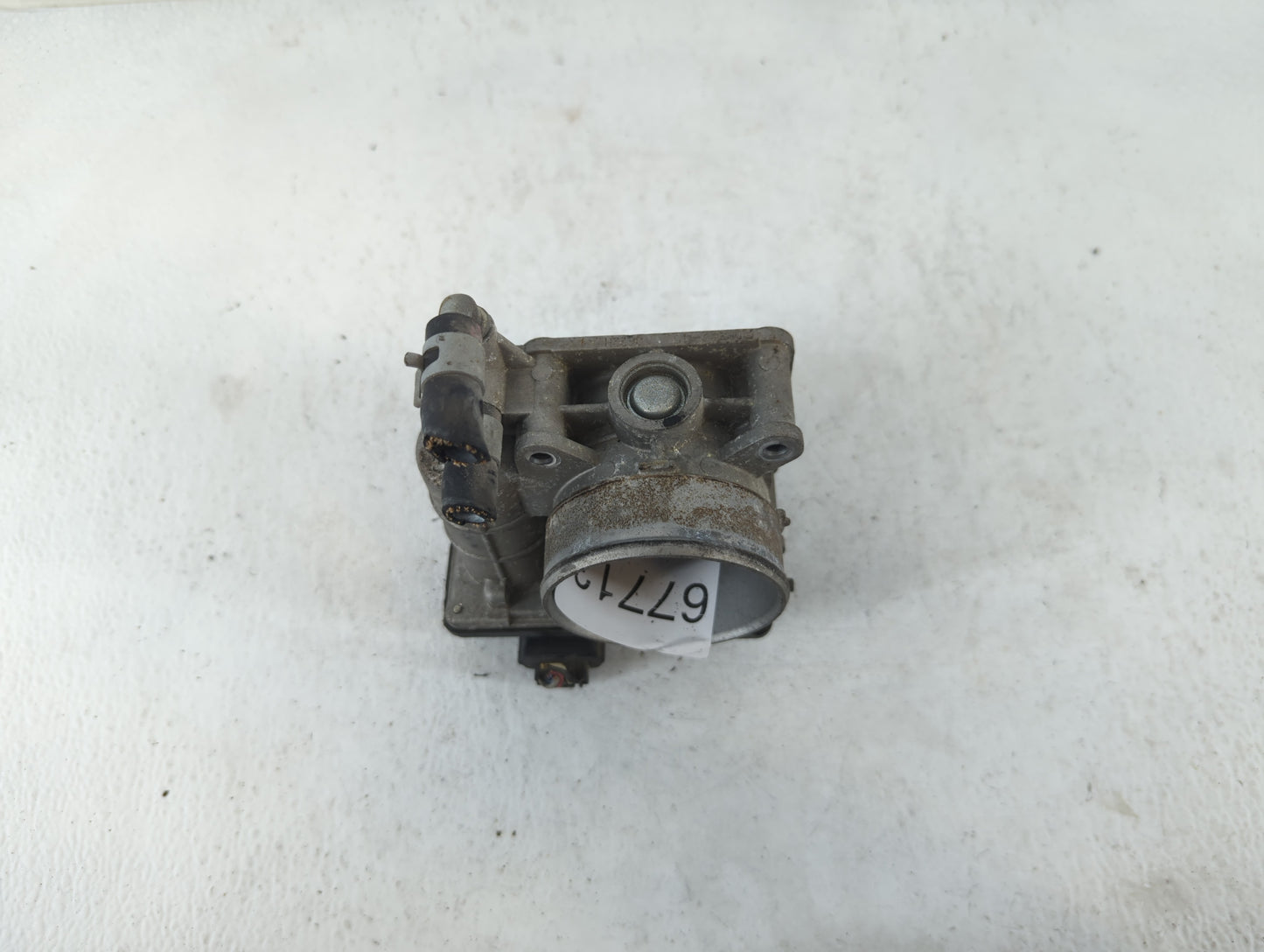 2008-2011 Nissan Rogue Throttle Body P/N:RME60-15 2202H Fits Fits 2007 2008 2009 2010 2011 2012 2013 OEM Used Auto Parts - O