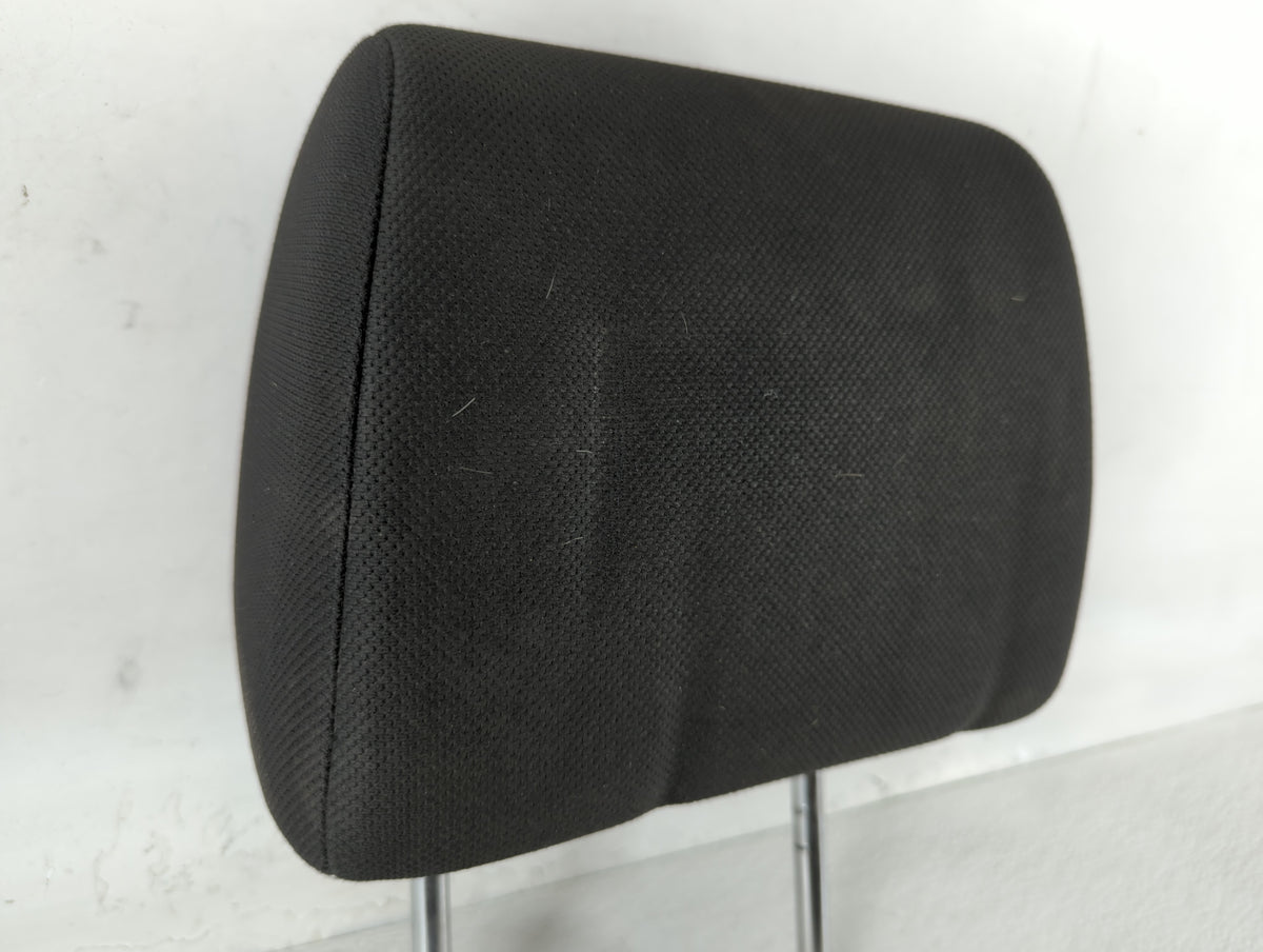 2011 Nissan Rogue Headrest Head Rest Rear Center Seat Black 680043 - Oemusedautoparts1.com