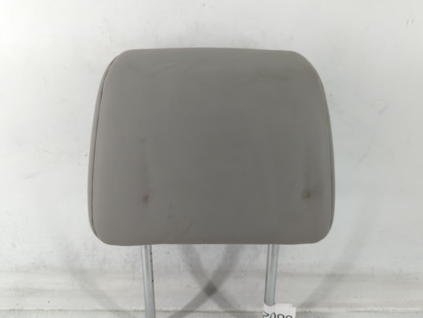 2011 Nissan Rogue Headrest Head Rest Front Driver Passenger Seat Grey - Oemusedautoparts1.com
