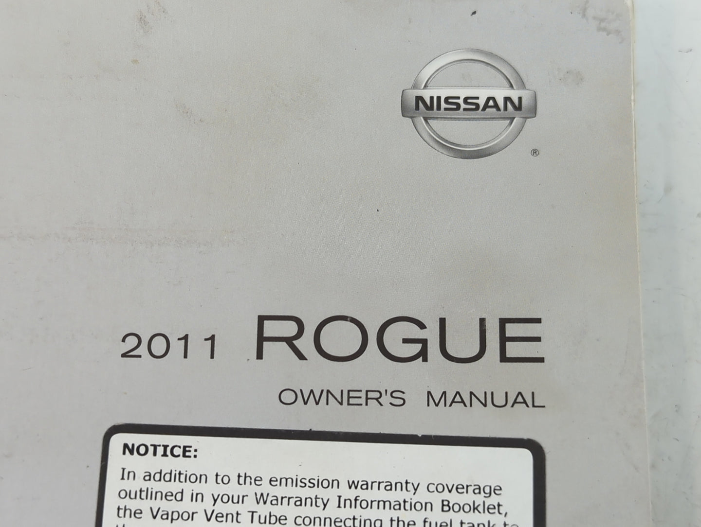 2011 Nissan Rogue Owners Manual Book Guide P/N:T00UM-JM02D OEM Used Auto Parts - Oemusedautoparts1.com