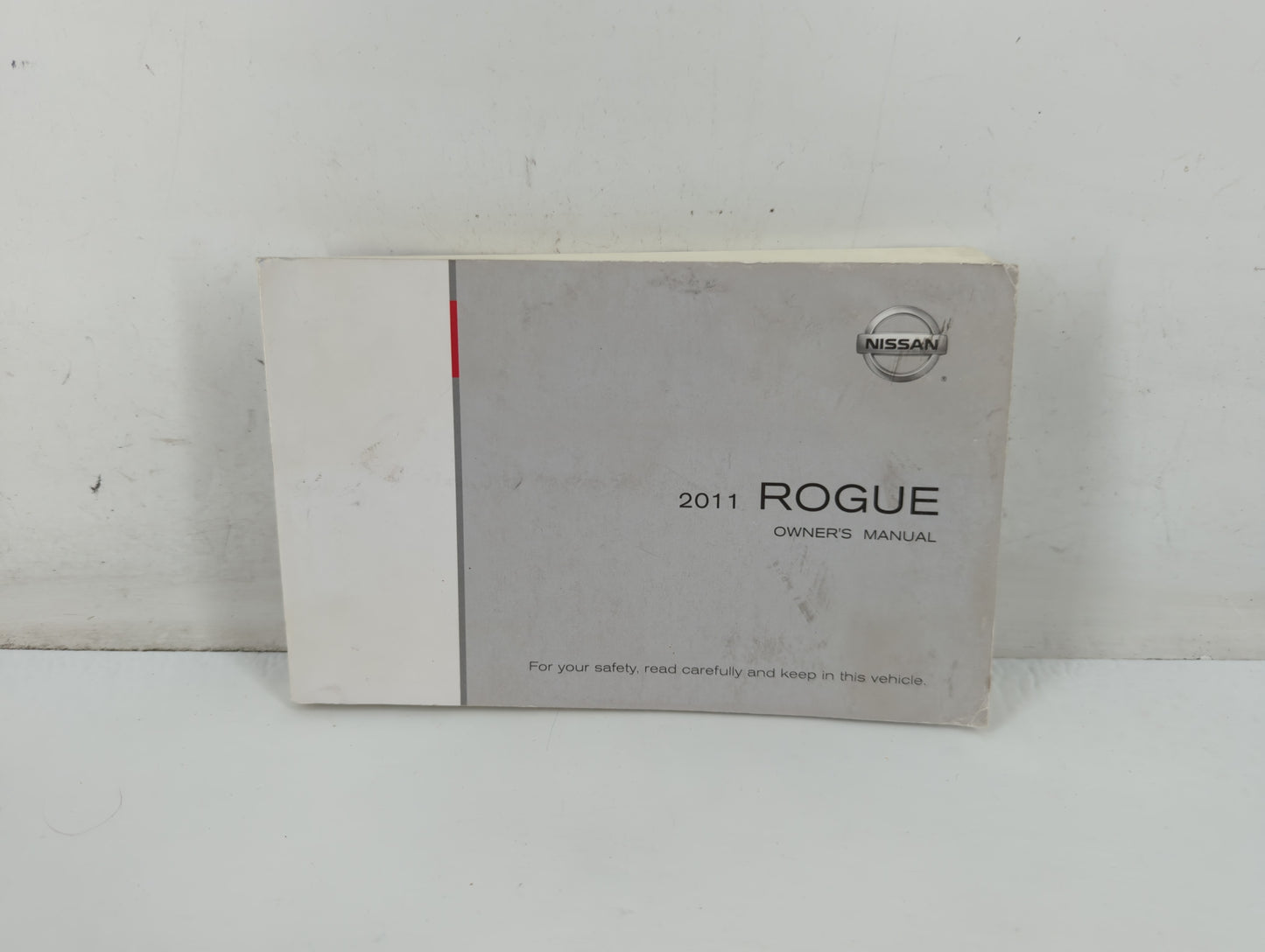 2011 Nissan Rogue Owners Manual Book Guide P/N:OM1E-0S35U0 OEM Used Auto Parts - Oemusedautoparts1.com