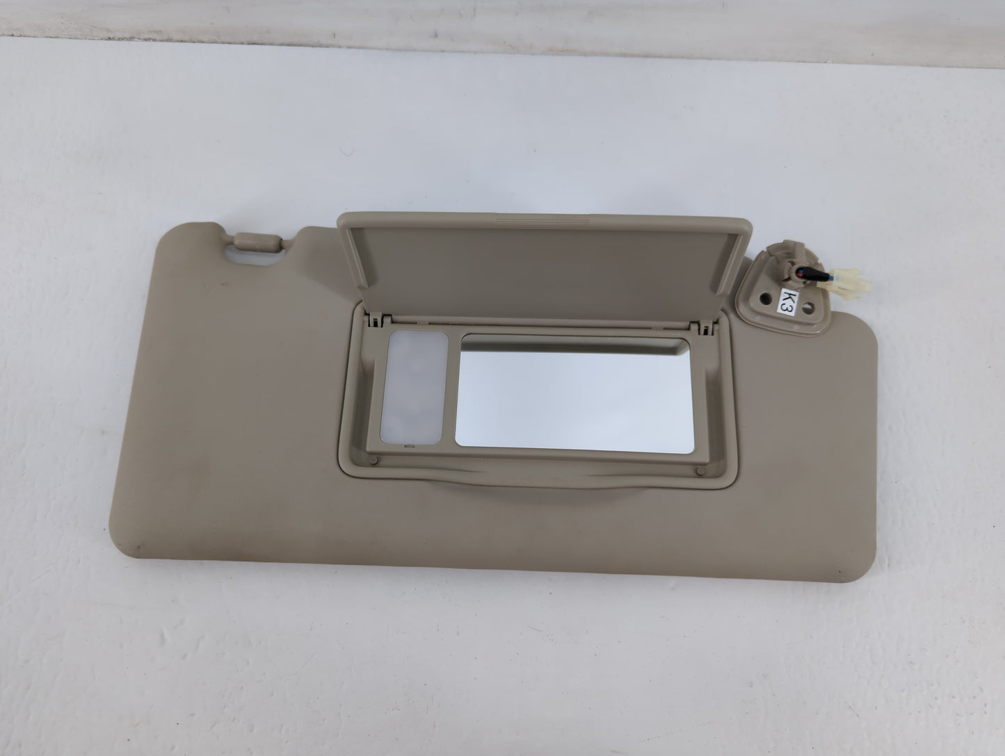 2008-2015 Nissan Rogue Sun Visor Shade Replacement Passenger Right Mirror Fits Fits 2008 2009 2010 2011 2012 2013 2014 2015 