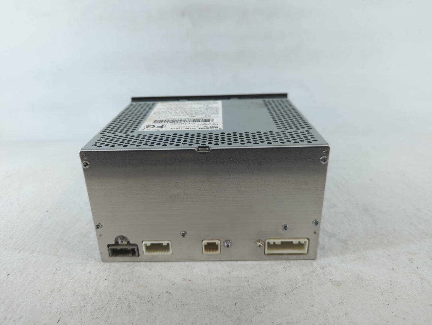 2011-2015 Nissan Rogue Am Fm Cd Player Radio Receiver - Oemusedautoparts1.com