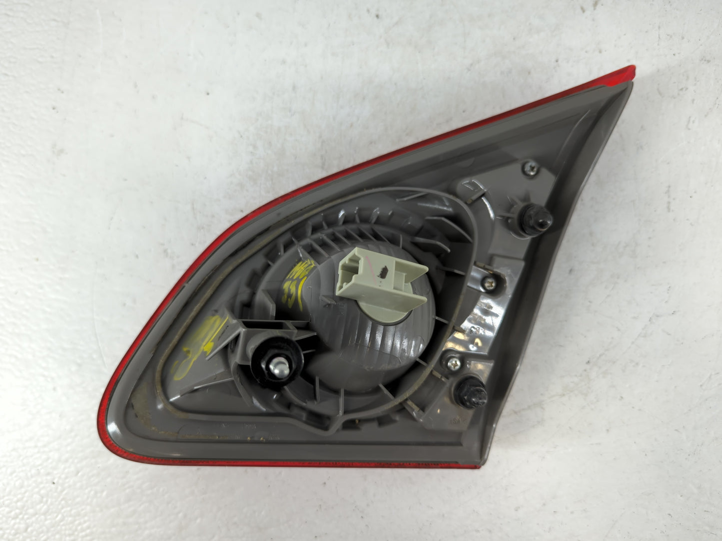 2009-2015 Nissan Rogue Tail Light Assembly Driver Left OEM P/N:C83 Fits Fits 2009 2010 2011 2012 2013 2014 2015 OEM Used Aut