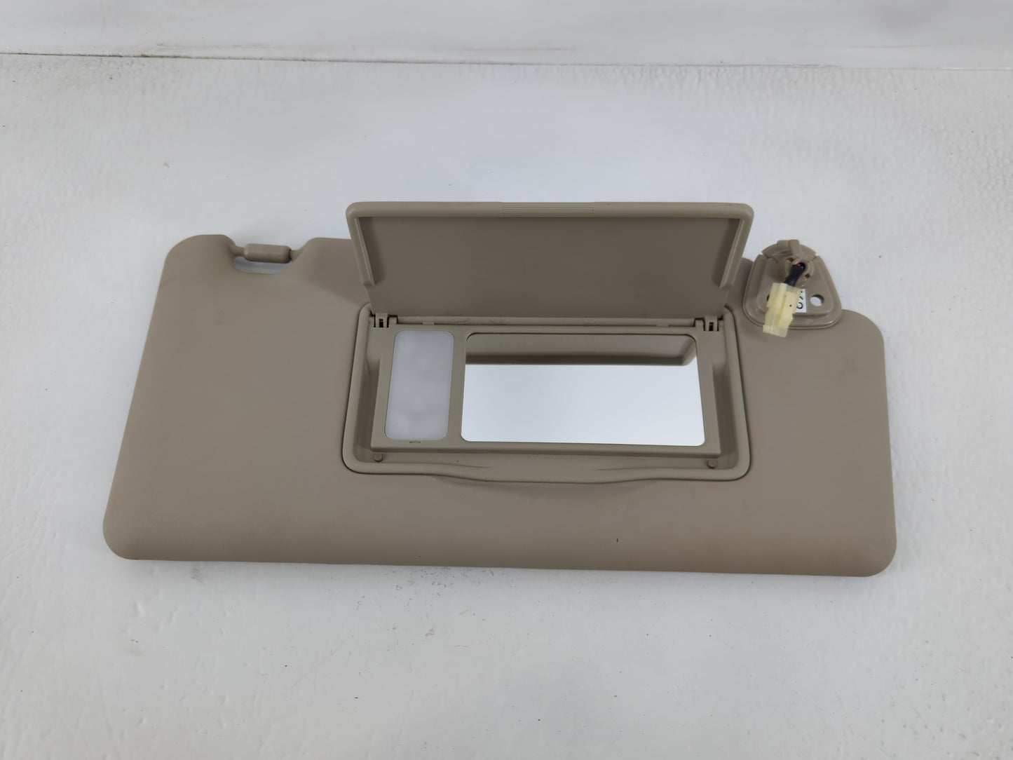 2008-2015 Nissan Rogue Sun Visor Shade Replacement Passenger Right Mirror Fits Fits 2008 2009 2010 2011 2012 2013 2014 2015 