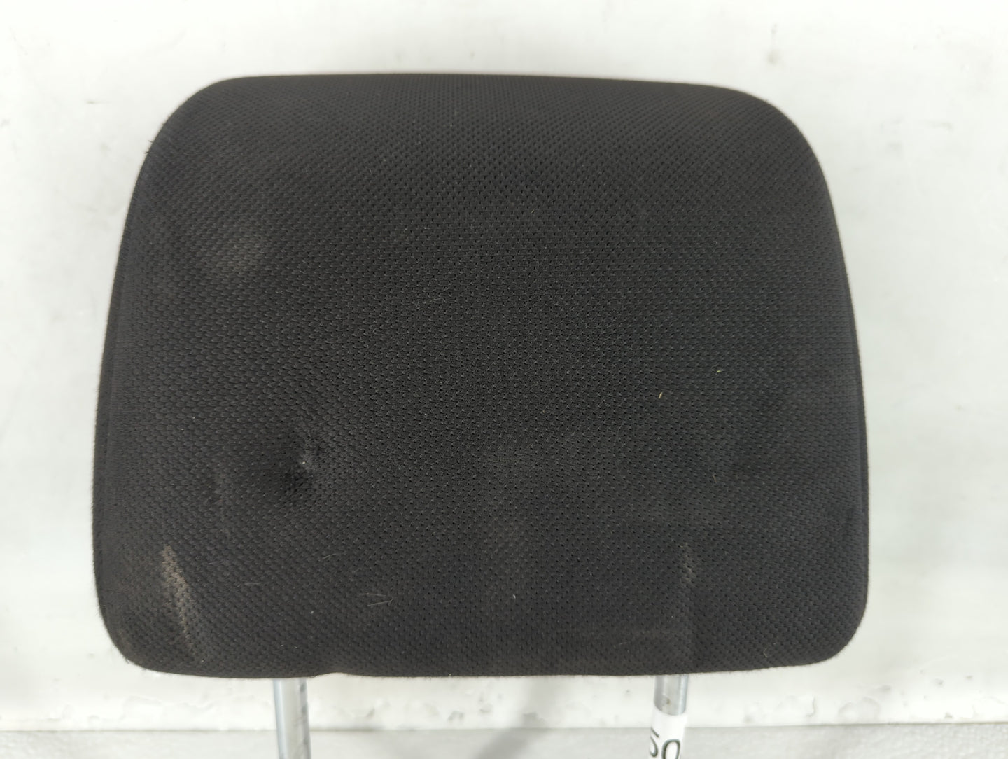 2011-2013 Nissan Rogue Headrest Head Rest Front Driver Passenger Seat Fits Fits 2011 2012 2013 OEM Used Auto Parts - Oemused