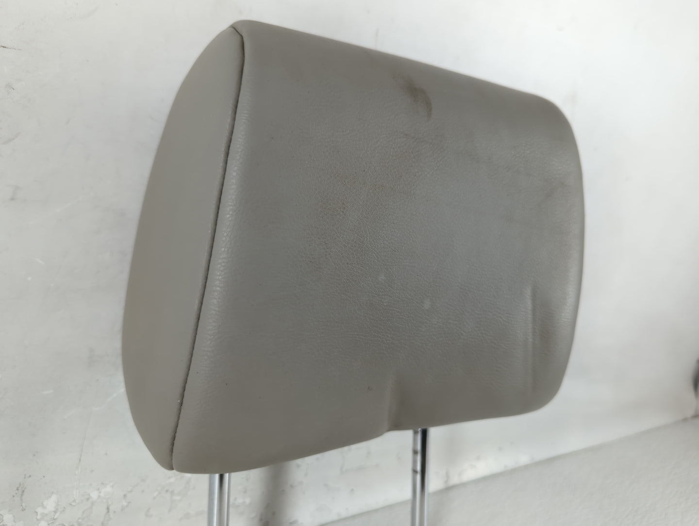 2011 Nissan Rogue Headrest Head Rest Front Driver Passenger Seat Grey - Oemusedautoparts1.com