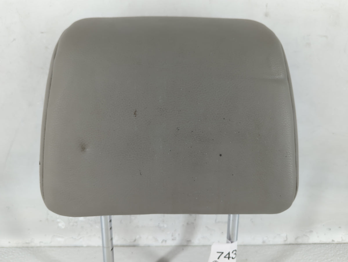 2011 Nissan Rogue Headrest Head Rest Rear Center Seat Grey 743627 - Oemusedautoparts1.com