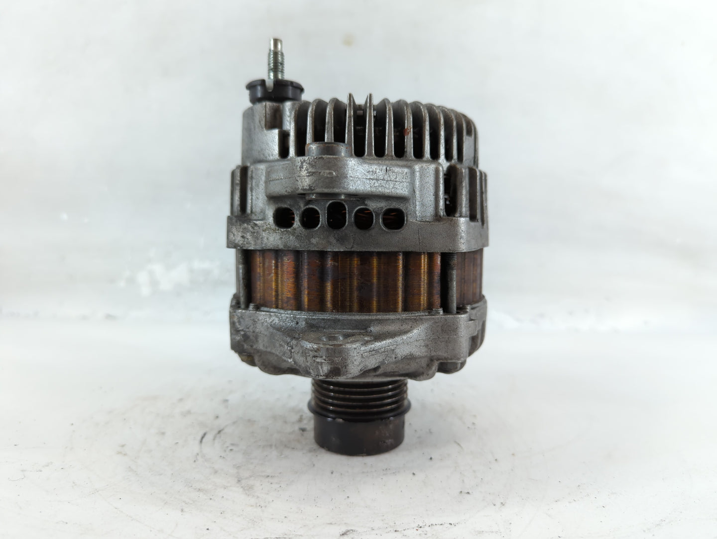 2011-2015 Nissan Rogue Alternator Replacement Generator Charging Assembly Engine OEM P/N:4801323AK Fits OEM Used Auto Parts 