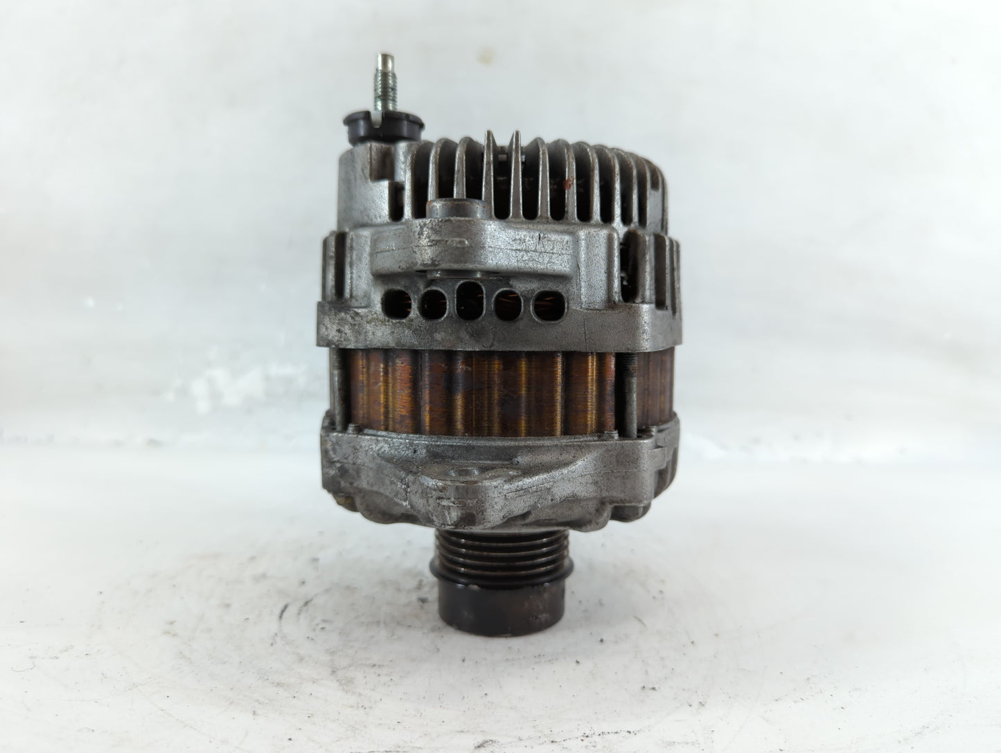 2011-2015 Nissan Rogue Alternator Replacement Generator Charging Assembly Engine OEM P/N:4801323AK Fits OEM Used Auto Parts 