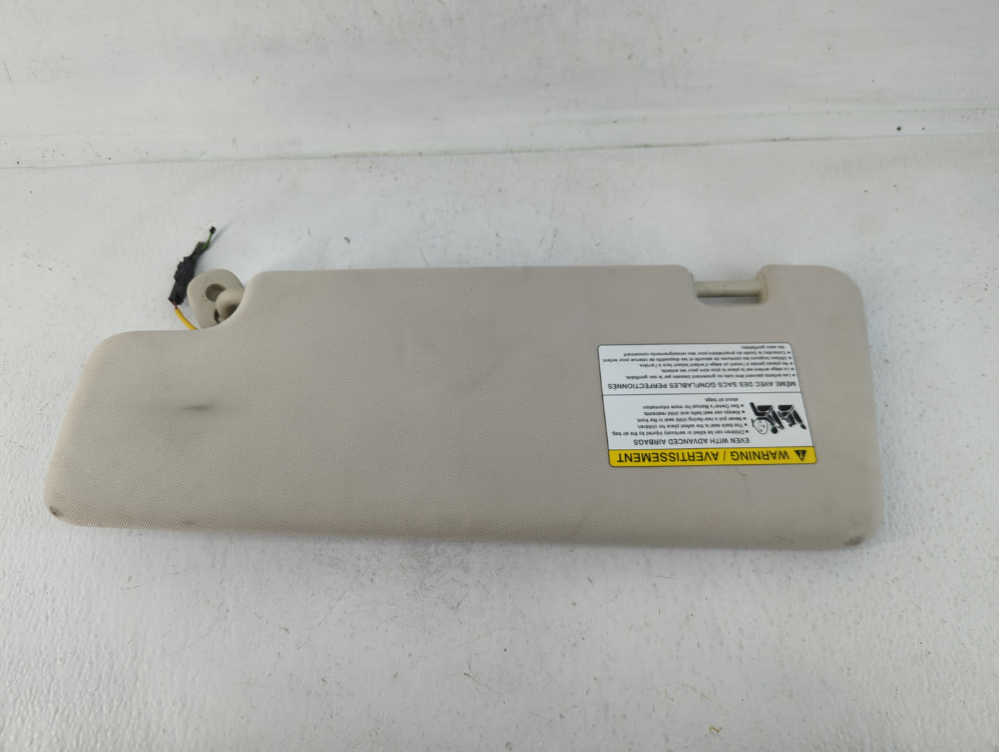 2011 Nissan Rogue Sport Sun Visor Shade Replacement Passenger Right Mirror Fits OEM Used Auto Parts - Oemusedautoparts1.com