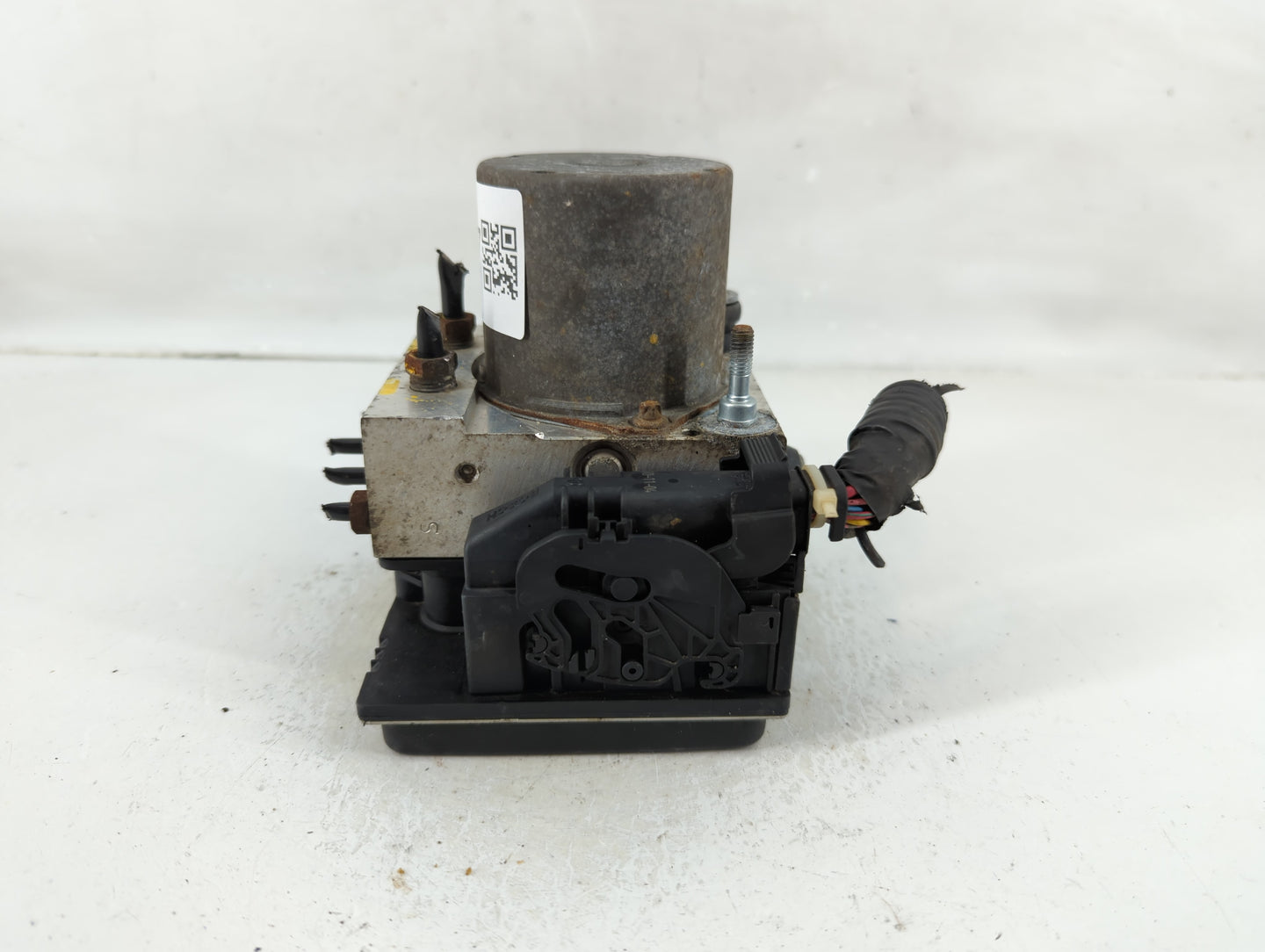 2010-2011 Nissan Sentra ABS Pump Control Module Replacement P/N:47660 ZT50A 0 265 230 924 Fits Fits 2010 2011 OEM Used Auto 