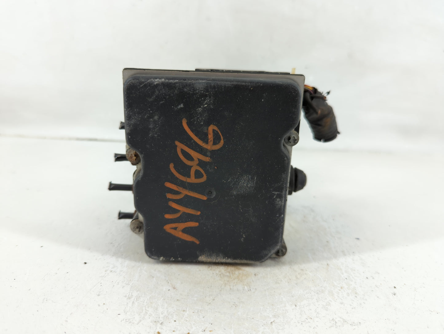 2010-2011 Nissan Sentra ABS Pump Control Module Replacement P/N:47660 ZT50A 0 265 230 924 Fits Fits 2010 2011 OEM Used Auto 
