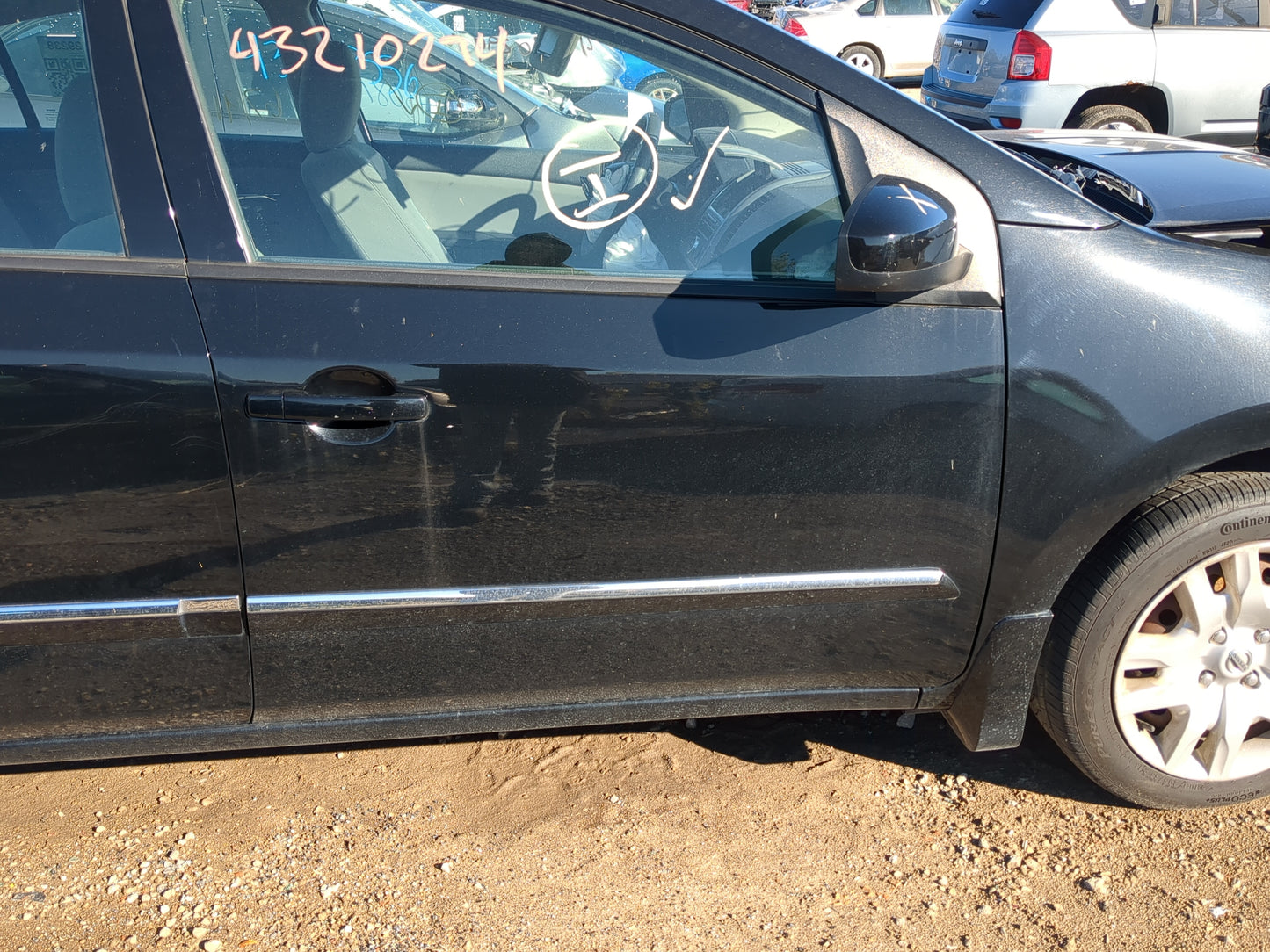 2010-2012 Nissan Sentra Passenger Front Door Oem - Oemusedautoparts1.com