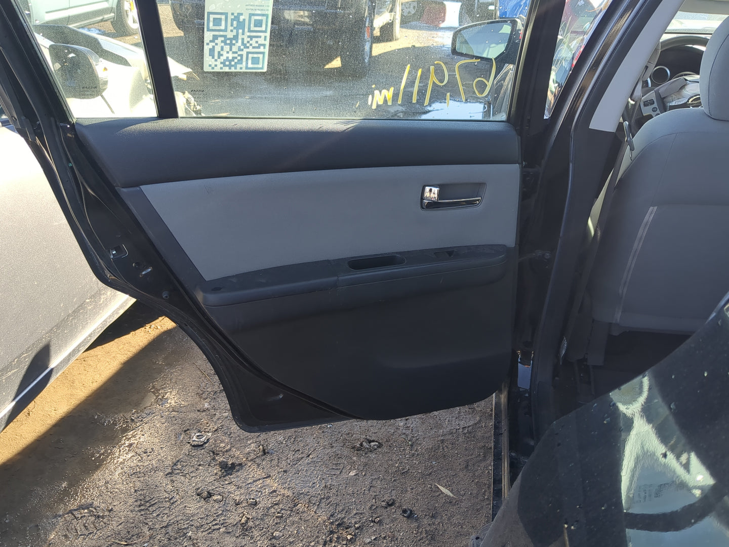 2010-2012 Nissan Sentra Driver Rear Door Oem - Oemusedautoparts1.com
