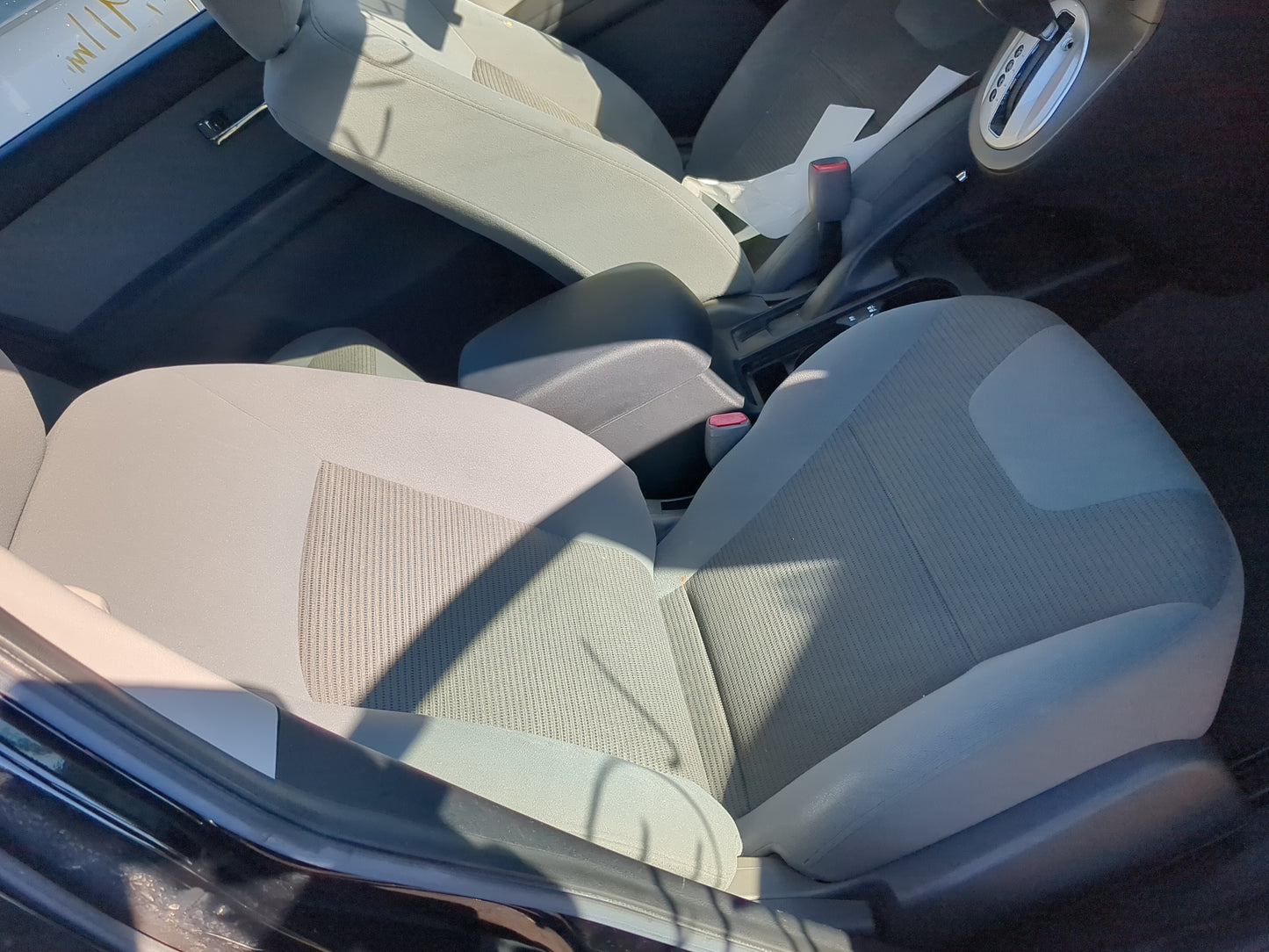 2011-2012 Nissan Sentra Passenger Front Seat Oem - Oemusedautoparts1.com