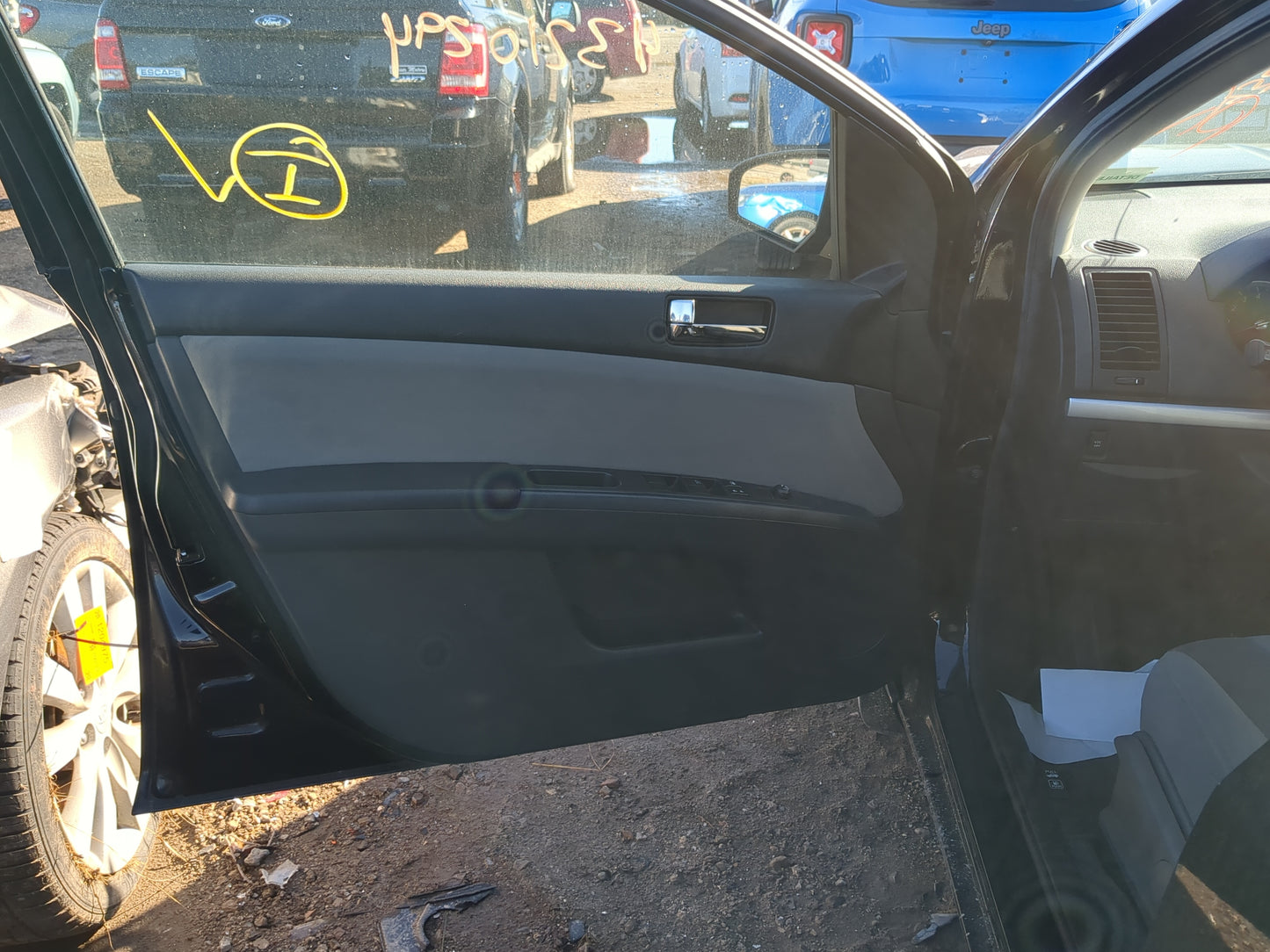 2011 Nissan Sentra Front Left Driver Interior Door Panel Trim - Oemusedautoparts1.com