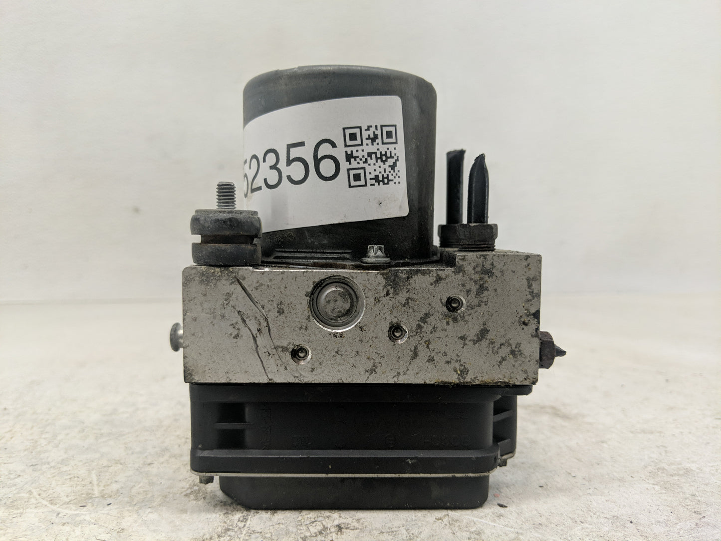 2010-2011 Nissan Sentra ABS Pump Control Module Replacement P/N:0 265 951 346 Fits Fits 2010 2011 OEM Used Auto Parts - Oemu